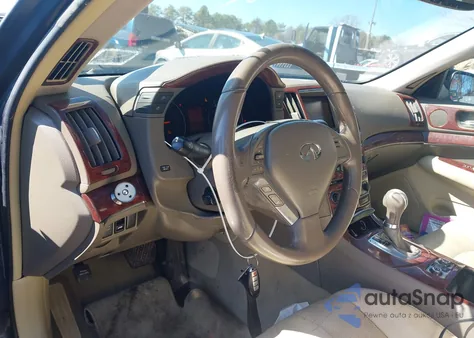 2009 Infiniti G37X from USA, damaged, VIN JNKCV61F49M359313